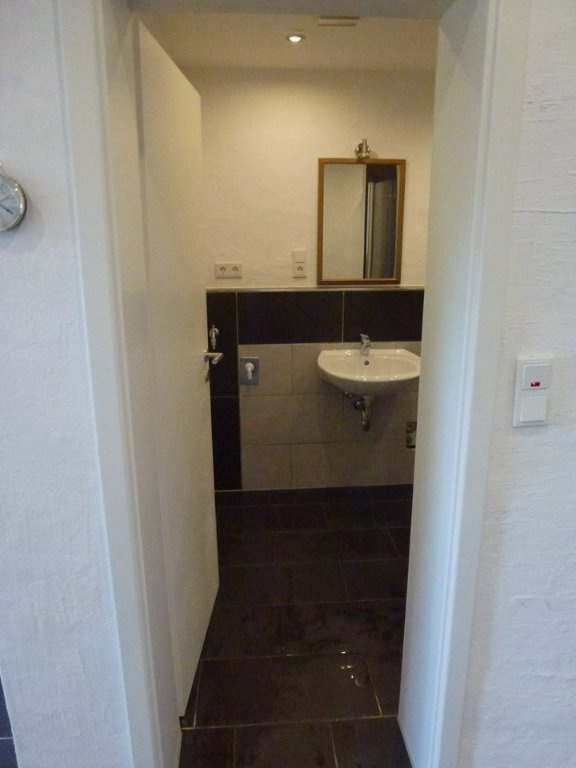 Schönes Singelapartment 8 in Kernsaniertem Haus – Medardstr, 54294 Trier Trier-Süd – Vorschaubild 7
