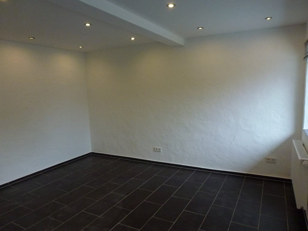 Schönes Singelapartment 8 in Kernsaniertem Haus – Medardstr, 54294 Trier Trier-Süd – Vorschaubild 6