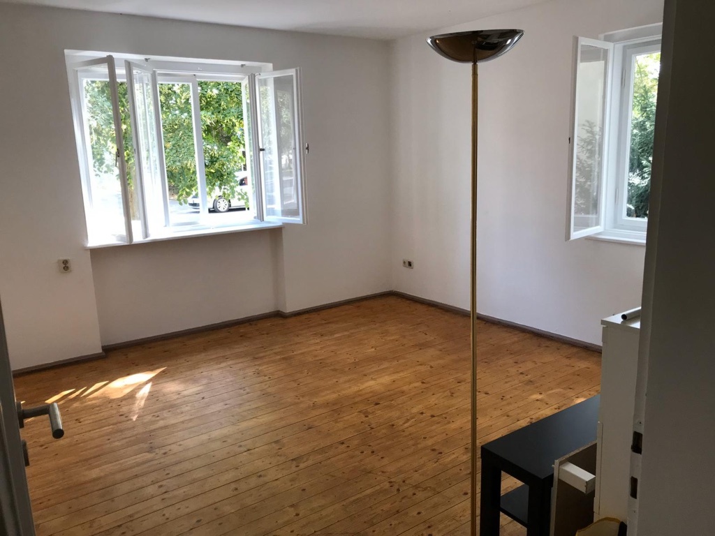 Schöne Helle 2 Zimmer Wohnung – 97074 Würzburg Frauenland – Vorschaubild 2