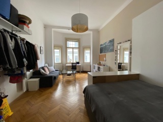 Anzeigenbild: Wunderschönes Zimmer mit Erker in bester Lage