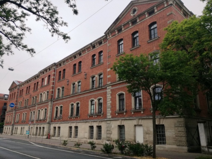 Möbliertes 1ZimmerApartment 1ZimmerWohnung in ErlangenErlangenOst