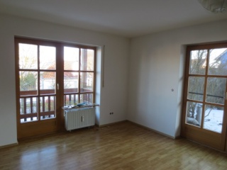 Ad image: 3-Zimmer, Küche, Bad, ca. 90 m2, mit Terrasse und Balkon