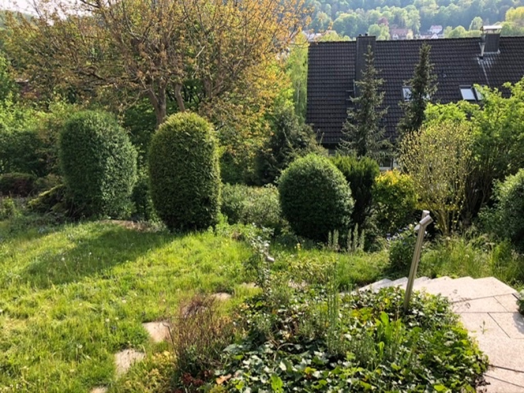 Lichtdurchflutete kleine möblierte Wohnung mit großer Terrasse und Garten Nähe Nordkampus und UMG – Henri-Dunant-Straße, 37075 Göttingen Herberhausen – Vorschaubild 8