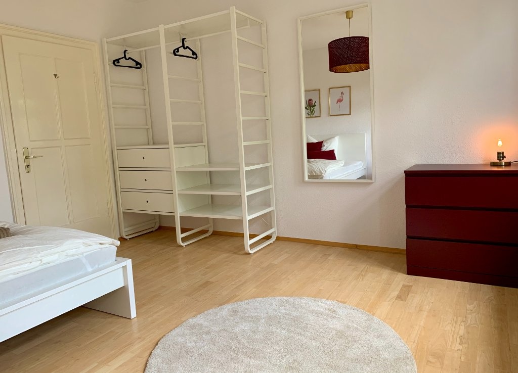 Apartamento Berlin Karl-Marx-Allee 55 - Zimmer 2 - rot 16m²