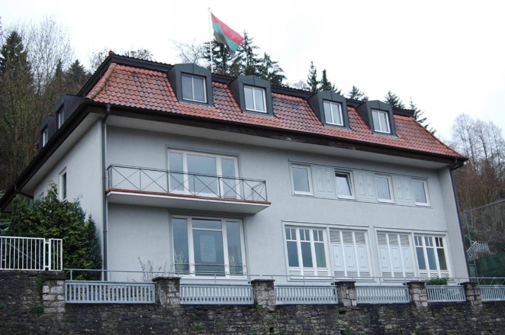 Schöne 1-Zimmer-Wohnung für katholischen, männlichen Studenten – 97082 Würzburg Steinbachtal – Vorschaubild 7