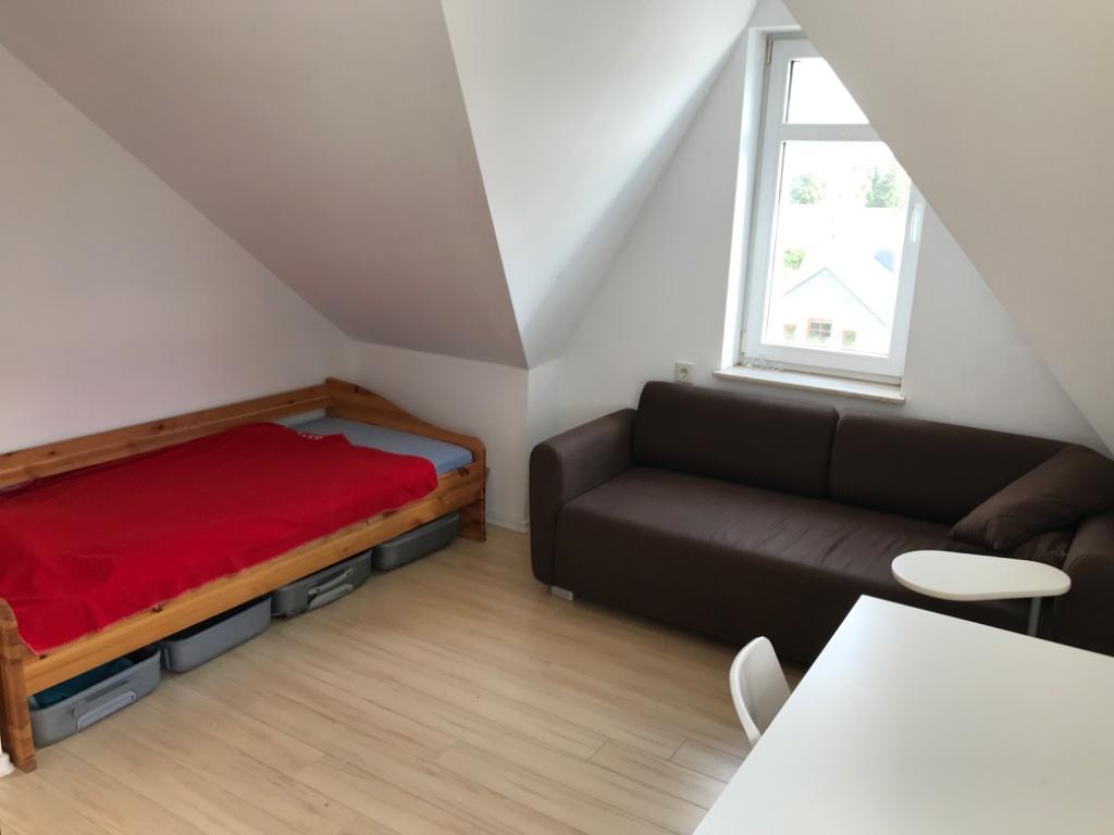 WG-Zimmer Freiberg Hainichener Straße 20 - Dein Zimmer