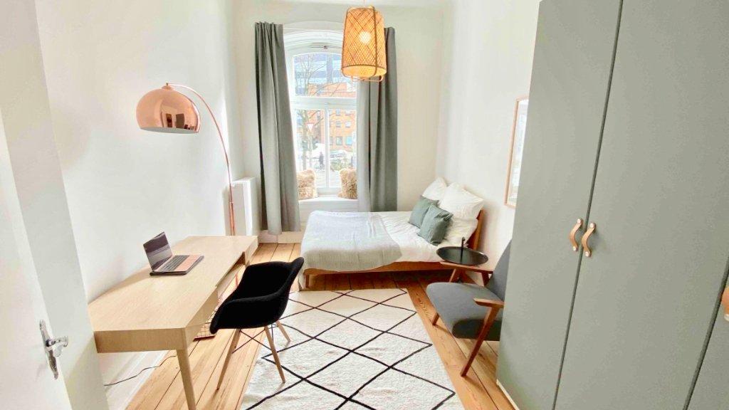 STACEY Co-Living Suites in St. Pauli - www.stacey.de STACEY Co-Living Suites in St. Pauli - www.stacey.de
