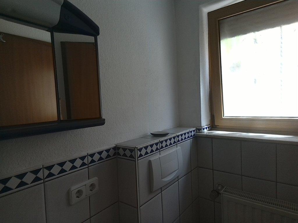 Einliegerwohnung 15 km außerhalb von Erlangen – Weiherstraße, 12, Erlangen Röttenbach 91341 – Vorschaubild 9