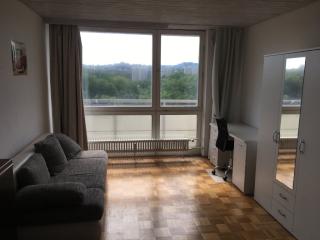 Anzeigenbild: Helles 22qm² Zimmer in 4er WG in Kempten-Ost sucht Nachmieter/-in