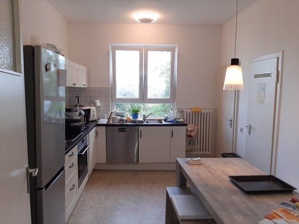 WG-Zimmer Beuel Konrad-Adenauer-Platz - große Gemeinschaftsküche