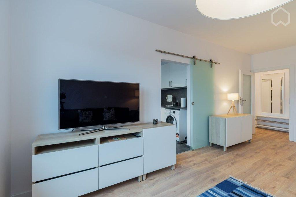 Gemütliche 3-Zimmer Wohnung direkt an der Oberbaumbrücke mit Blick auf die Spree – Stralauer Allee 35 a, 10247 Berlin Friedrichshain – Vorschaubild 4