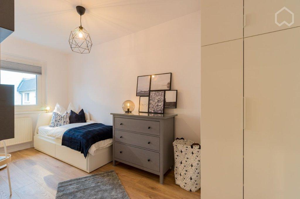 Gemütliche 3-Zimmer Wohnung direkt an der Oberbaumbrücke mit Blick auf die Spree – Stralauer Allee 35 a, 10247 Berlin Friedrichshain – Vorschaubild 11