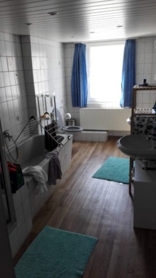 Anzeigenbild: 2 WG Zimmer in 4er WG in Sankt Mang