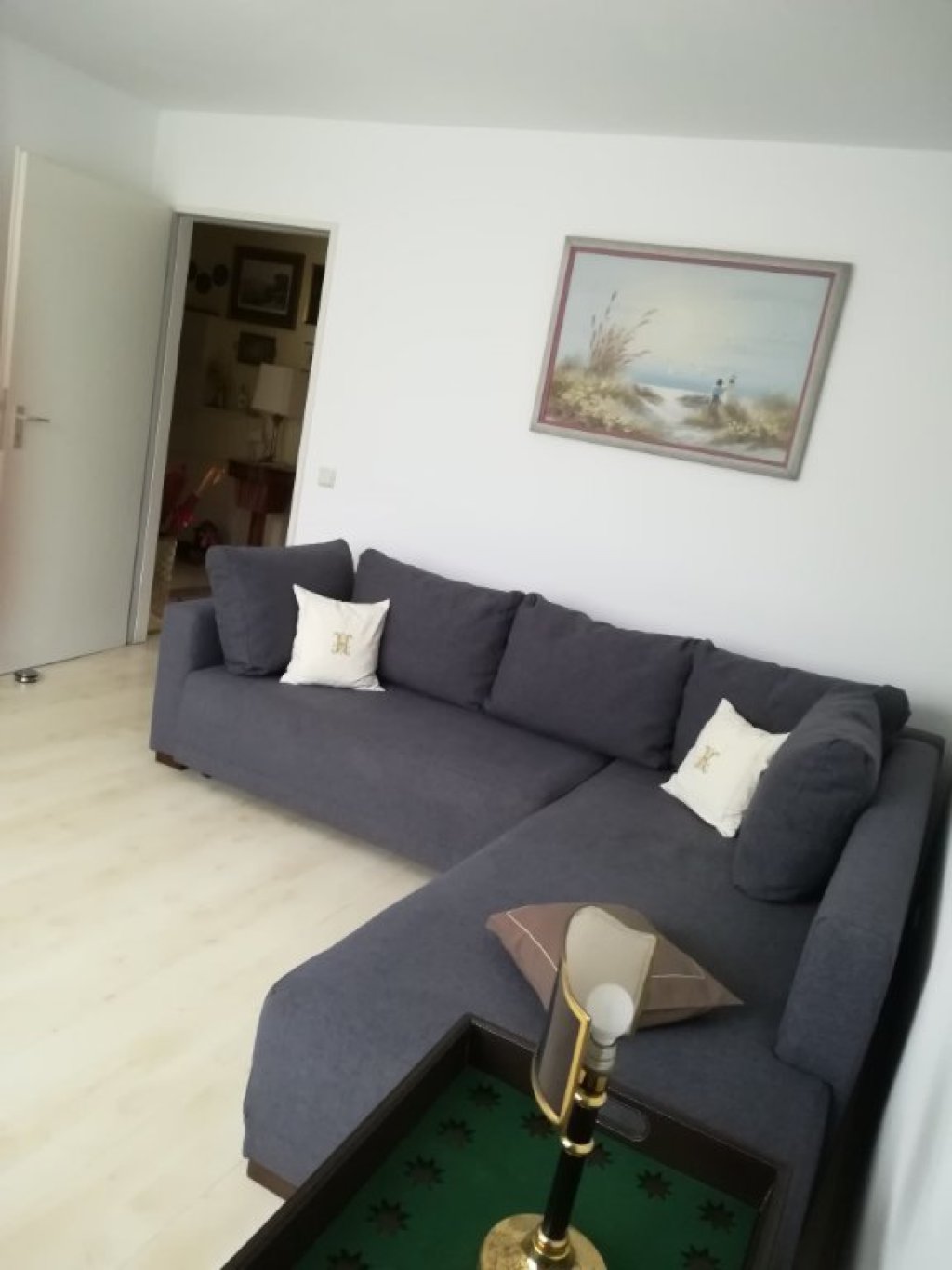 WG-Zimmer Borgfelde Bürgerweide - Bett-Sofa-Grau