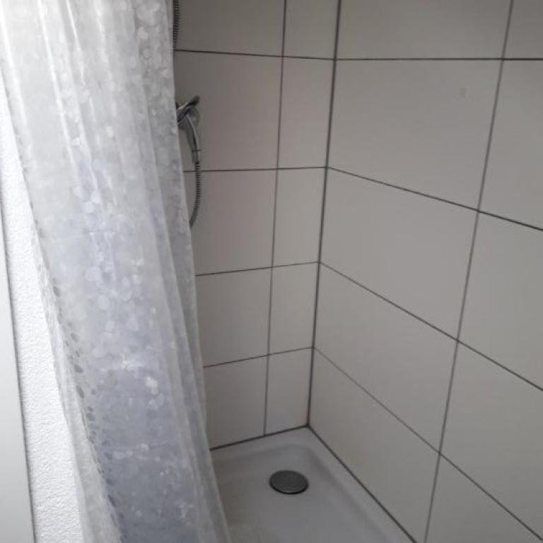 Renovierte 4-Zimmer-Wohnung auf zwei Etagen – ideal für WG, Studenten oder Berufstätige – Böblingerstr. 459, 70569 Stuttgart Kaltental – Vorschaubild 9