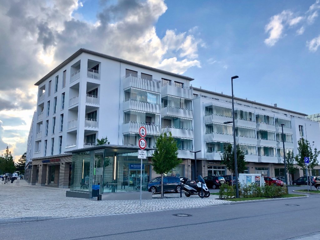 1-Zimmer-Wohnung Planegg/ Martinsried Lochhamerstraße 7 - Wohnanlage Frontansicht