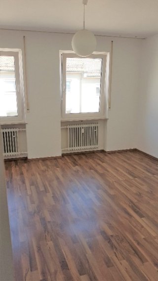 Anzeigenbild: 3er WG sucht Mitbewohner/In