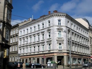 Imagen del anuncio: Helles, cooles Dachgeschoss Studio für Student*IN- (Pärchen)