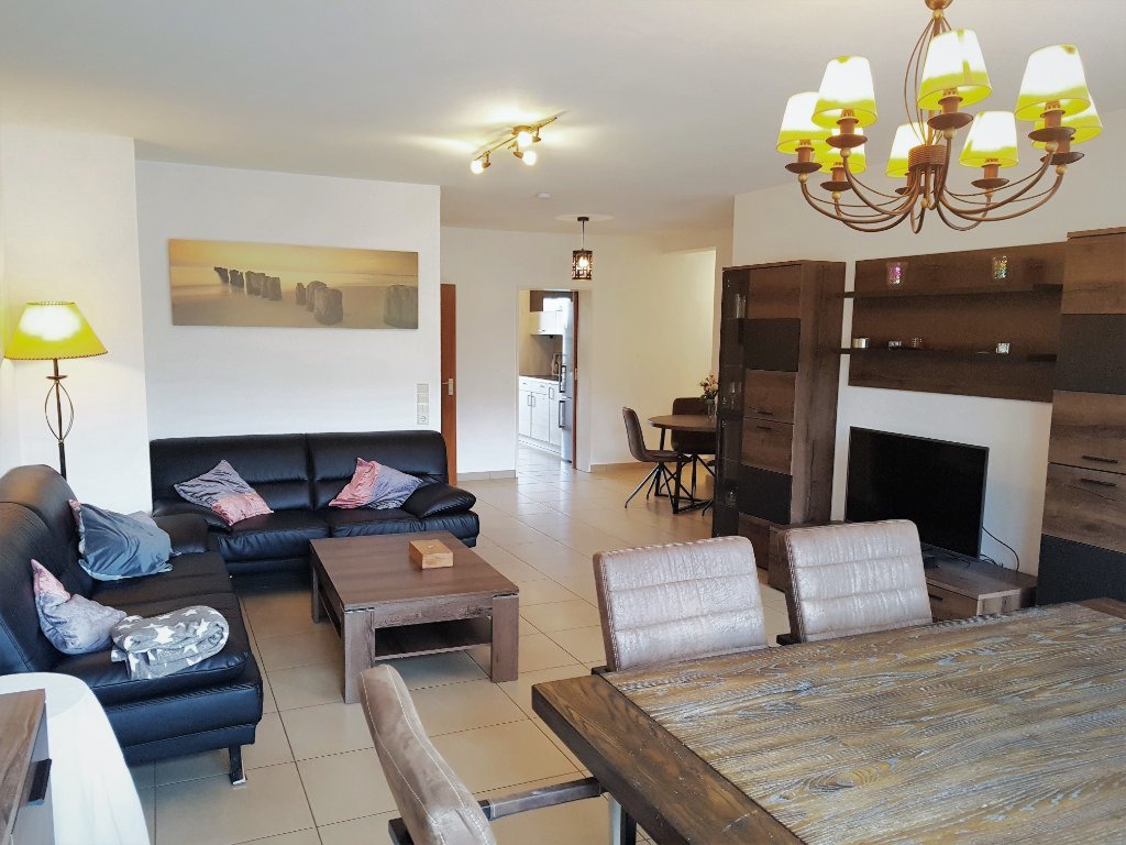 4-Zimmer helle Wohnung in grüner Lage in Köln – Ignystraße, 12, 50858 Köln Weiden – Vorschaubild 2