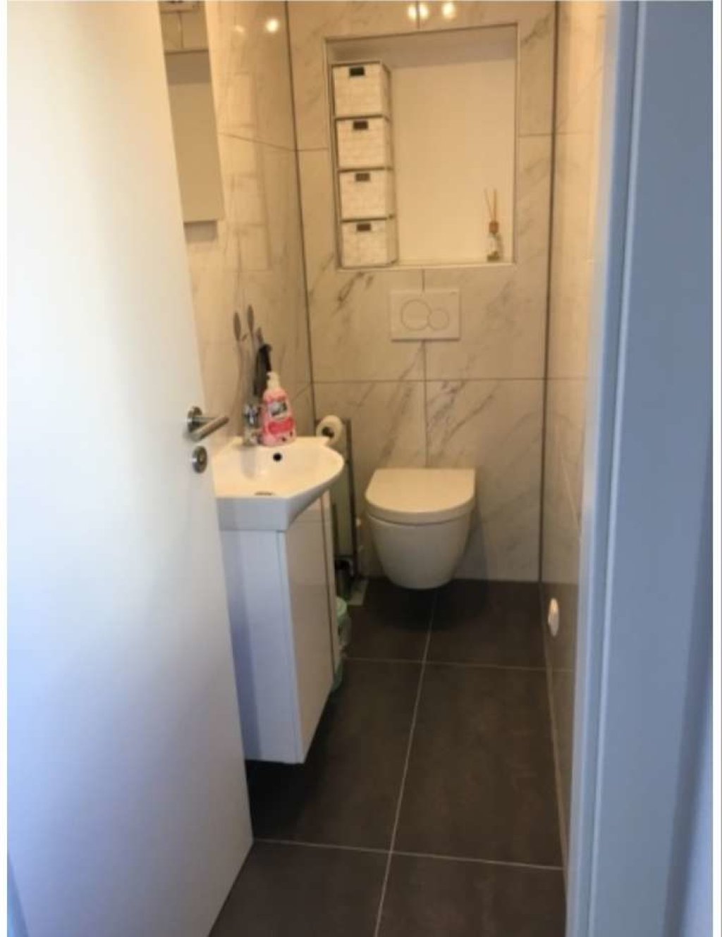 WG-Zimmer Möhringen Oberdorfstrasse - WC 1. Stock