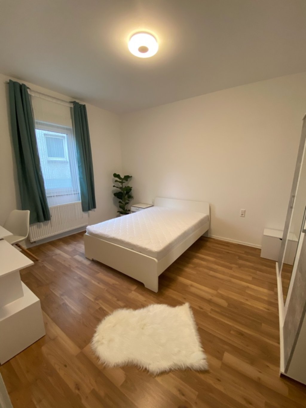 WG-Zimmer Zuffenhausen Zahn-Nopper-Str. 2 - Bild 1