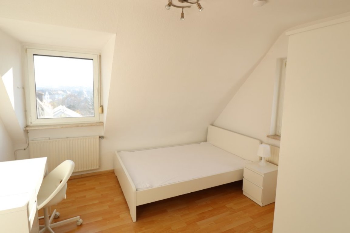 WG-Zimmer Zuffenhausen Edisonstrasse - Zimmer 2