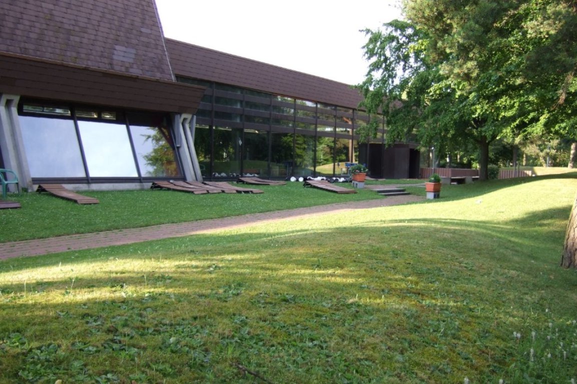 WG-Zimmer Möhringen Kremmlerstr. - Hallenbad
