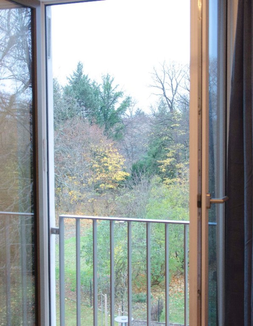 All inklusive - Ruhig, zentral, hell und im Grünen - Neubau-Studio in Gesundbrunnen zwischen Wollank- und Bornholmer Straße mit großem Balkon und Ausblick ins Grüne – Grüntaler Str., 13359 Berlin Gesundbrunnen – Vorschaubild 4