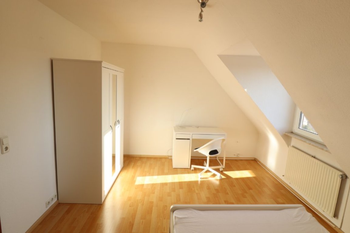 WG-Zimmer Zuffenhausen Edisonstrasse - Zimmer 1