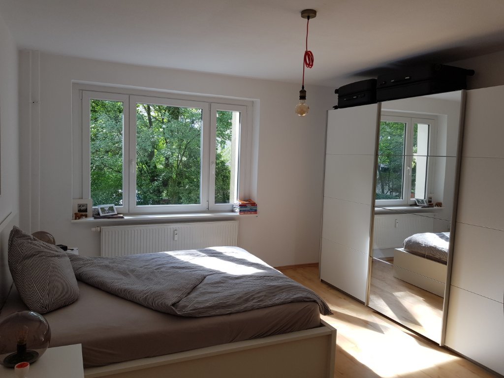 Schöne helle 2 - Raumwohnung mit Balkon, voll möbliert, Oktober 2026 - Januar 2027 (4 Monate) – Guntherstraße, 10365 Berlin Lichtenberg – Vorschaubild 2