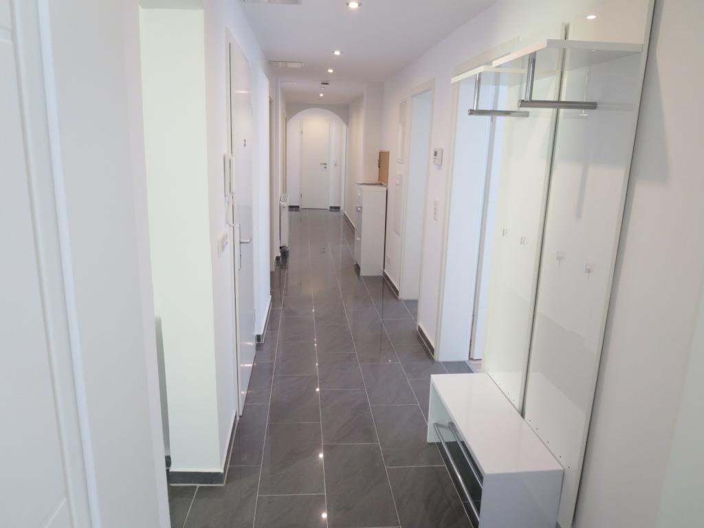 Hochwertige, helle, gepflegte, möblierte Wohnung (WG-geeignet) in Bad-Cannstatt – Daimlerstr. 11x, 70372 Stuttgart Bad Cannstatt – Vorschaubild 4