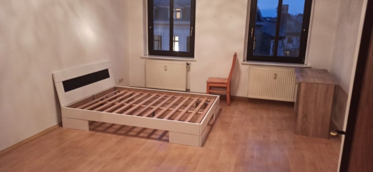 Er sucht sie halle saale