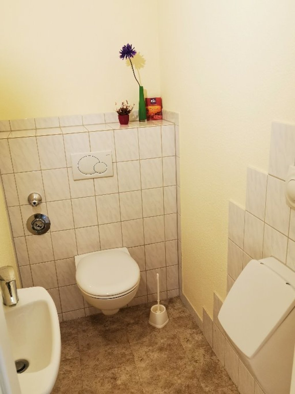 WG-Zimmer Gutleutviertel Esslinger Str. 11 - zusätzliches WC