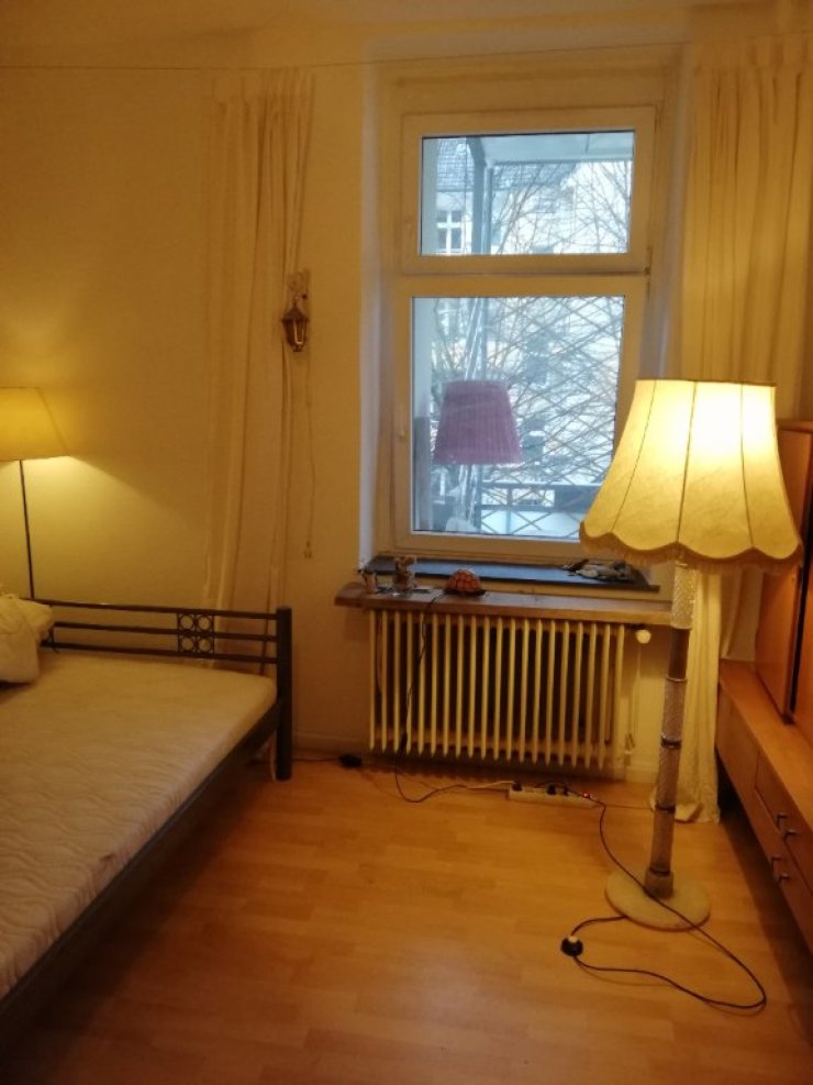 Tolles Zimmer am Hafen, Küche, Bad, Balkon - 1-Zimmer-Wohnung in