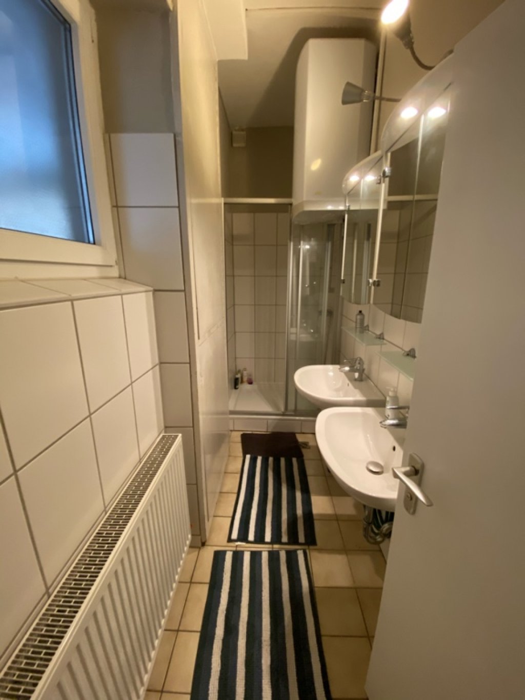 WG-Zimmer West Schwabstr. 46 - Das Bad
