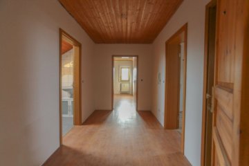 Imagen del anuncio: Schöne DG-Wohnung mit Stellplatz - Zentrumnah