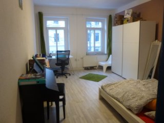 Helles möbliertes Zimmer in 2er WG (Nr. 08.2)