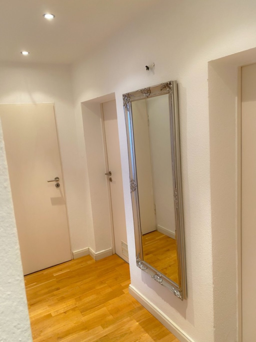 WG-Zimmer Westend-Nord Staufenstraße - Hallway
