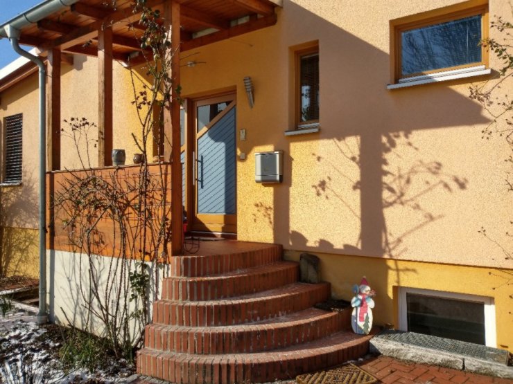 HausWG mit Garten Suche WG Bad