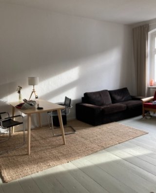 Lichtdurchflutete Altbauwohnung am Oranienplatz Kreuzberg — photo 1