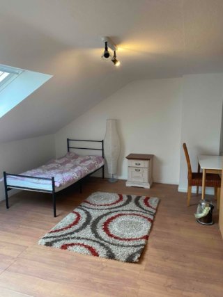 Ad image: 22qm room Uni Dortmund and Uni Bochum close. Students WG! Full Furnished Includes Washing Machine