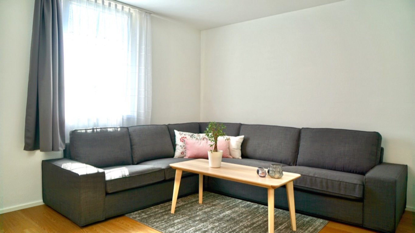 WG-Zimmer Stuttgart U 64 - Gemeinsammes Wohnzimmer