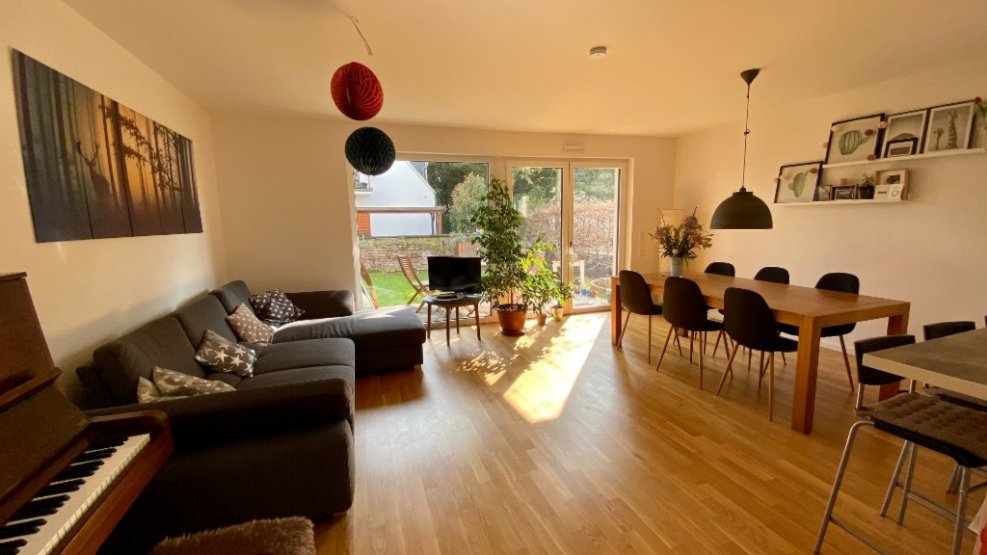 NeubauWohnung in den „FloraGärten“ mit großem Wohn/Essbereich und