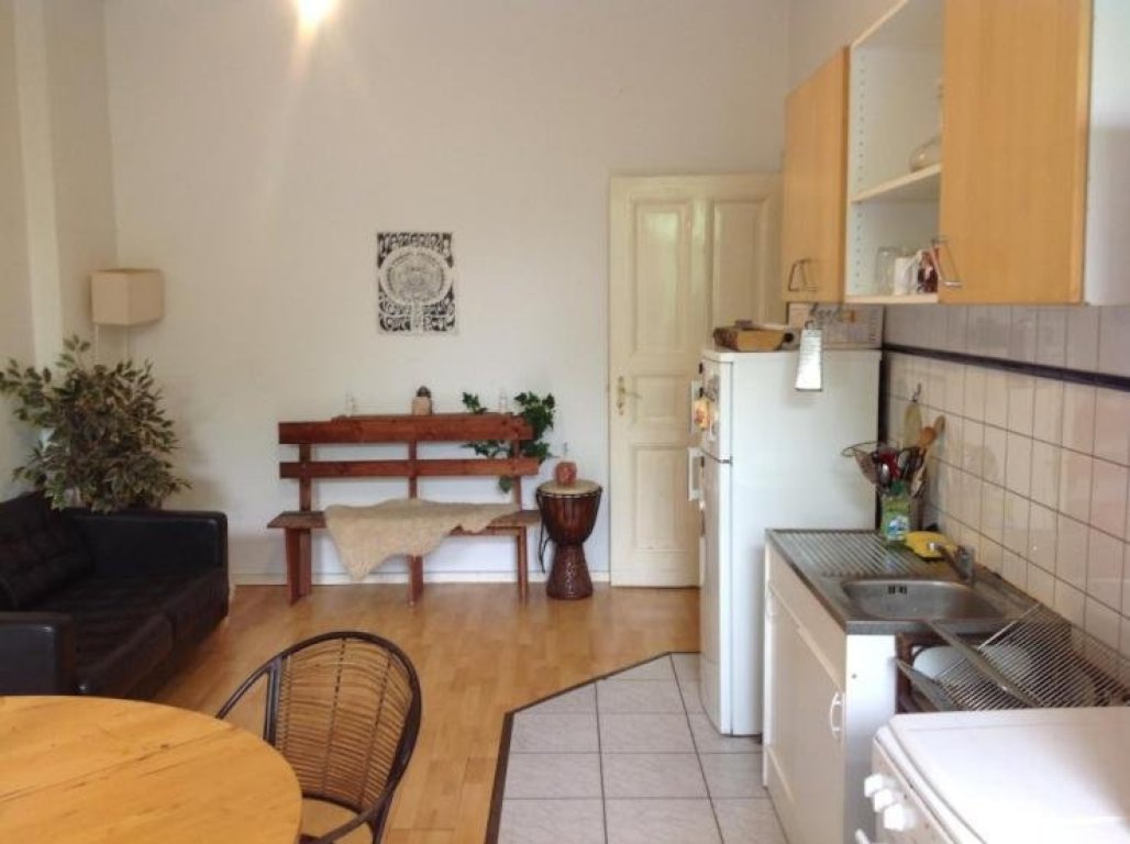 Big cozy apartment ( 100qm ) near Frankfurter Tor – 10247 Berlin Friedrichshain – Vorschaubild 4