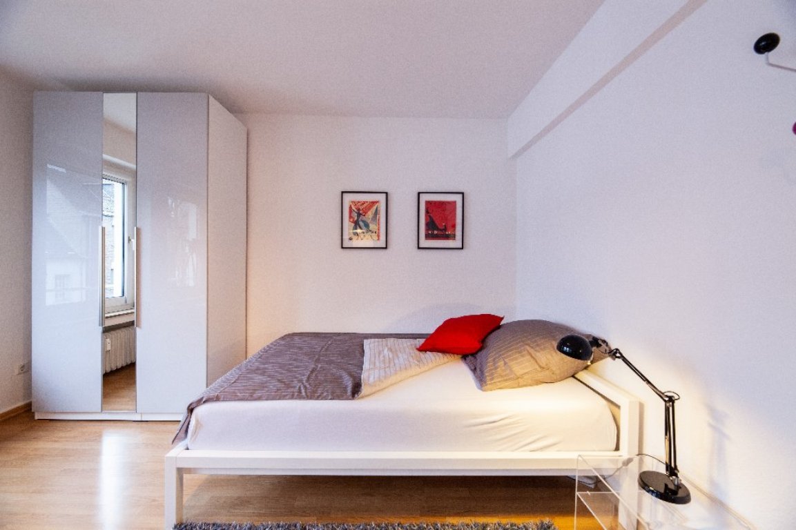 Smarte und helle City-Loge mitten in der Düsseldorfer Altstadt – 40213 Düsseldorf Altstadt – Vorschaubild 6