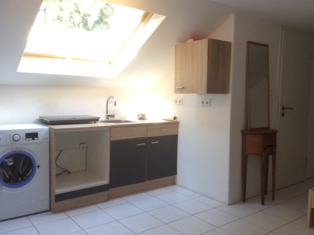 Beste Lage: Suche Zwischenmieter für 1 Zimmer WOHNUNG / STUDIO mit Bad und Küchenzeile nur bis Dezember 2026 – Knappenweg, 70569 Stuttgart Vaihingen – Vorschaubild 6