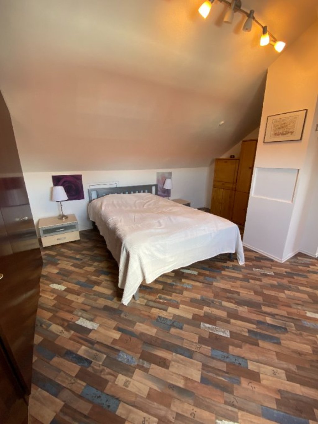 Helle voll möblierte 1 Zimmer Wohnung in Stuttgart Ost – Schurwaldstr. 61, 70186 Stuttgart Stuttgart – Vorschaubild 10