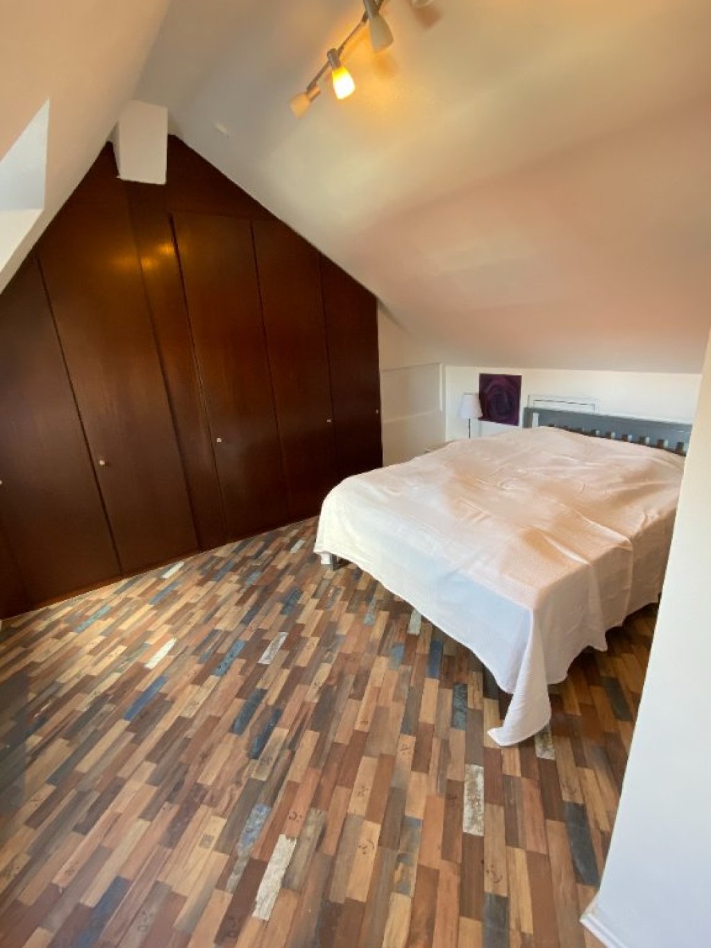 Helle voll möblierte 1 Zimmer Wohnung in Stuttgart Ost – Schurwaldstr. 61, 70186 Stuttgart Stuttgart – Vorschaubild 9