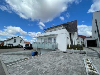 Ad image: Moderne und helle WG in Neuenstadt - Möbliert