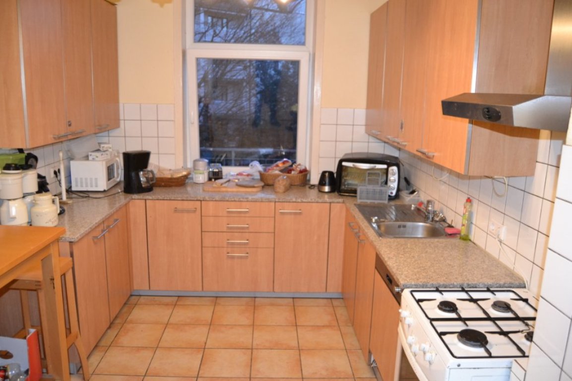 WG-Zimmer Nordend-West Falkensteiner Str. 60 - Große Küche